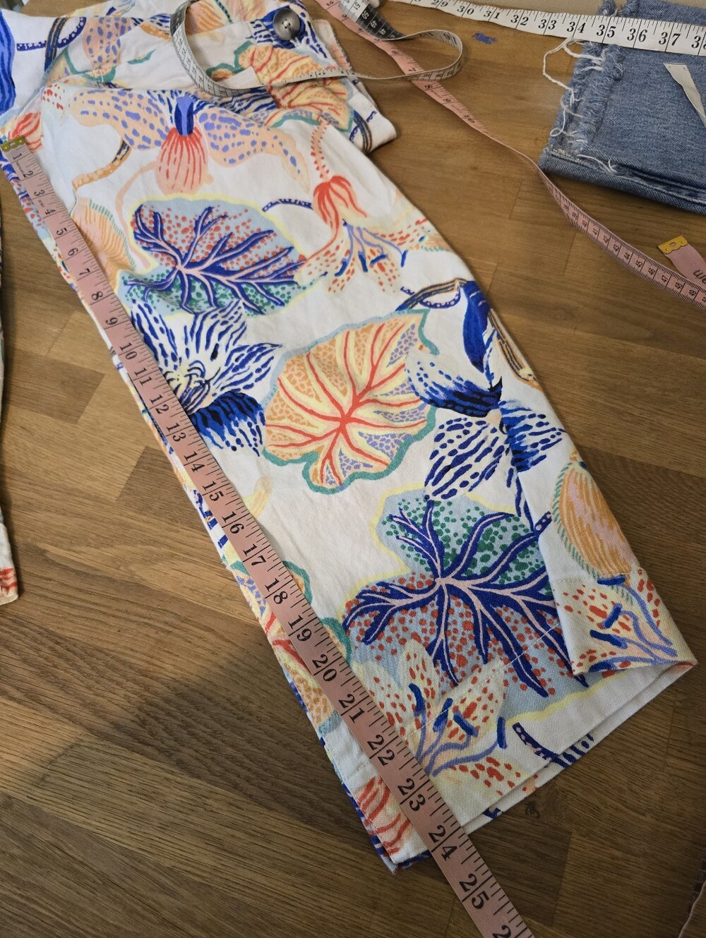 Maeve Colette Cropped Wide-Leg Pants: Sarah Gordon Artist Edition 25 - Picture 11 of 13